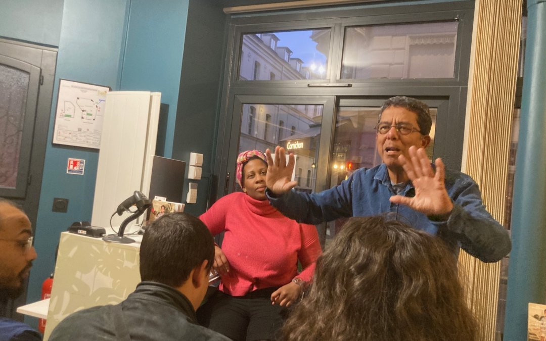 Eric Magamootoo met l’ambiance à Calypso